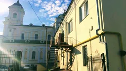 Нащо волинські семінаристи проломили стіну видавництва (фото, відео)