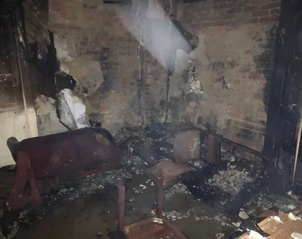 Вночі у Володимирі з пожежі врятували чоловіка (фото, відео)