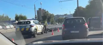 Біля ТЦ «Варшавський» у Луцьку збили мотоцикліста: що відомо