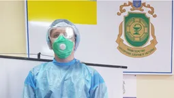 Коронавірус: волинські лікарі потренувалися зі спецодягом і матеріалами (фото)