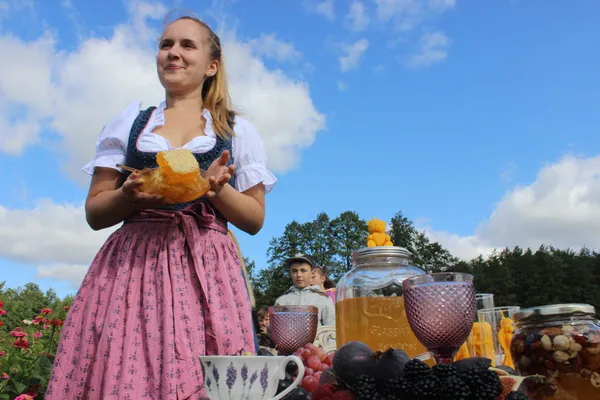 У «Волинській Голландії» розпочали фестиваль осінніх квітів (фото, відео)