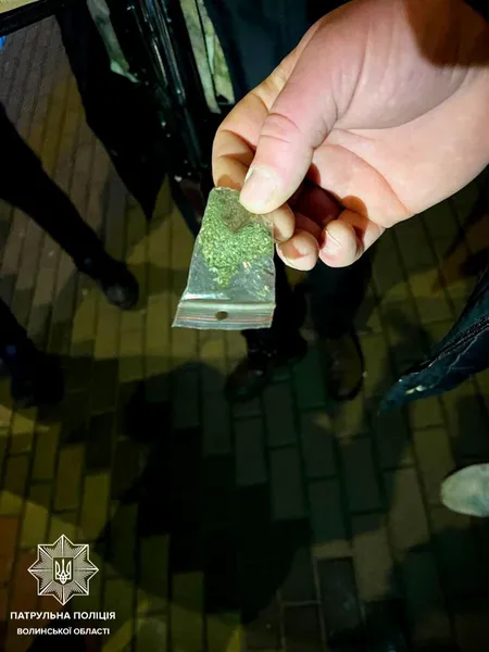 У Луцьку вночі в «пункті незламності» зловили наркомана (фото)
