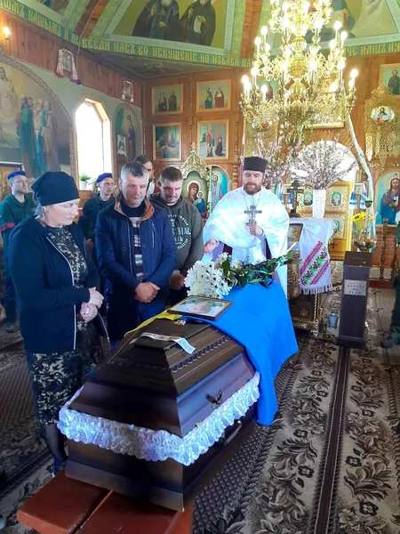 «Герой, якому вічно буде 23»: на Волині попрощалися з захисником (фото)