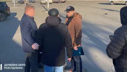 У Києві ДБР затримало депутата від партії «За майбутнє» (фото)