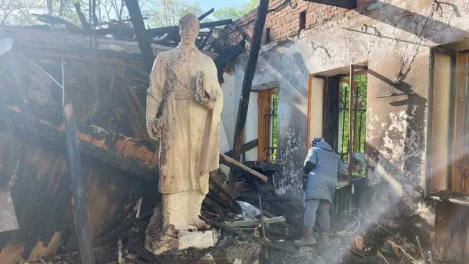 Росіяни вивезли з України десятки тисяч культурних цінностей