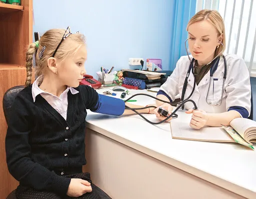 Ляшко: Школа повинна мати свого лікаря або укласти договір з медзакладом