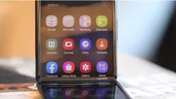 Samsung презентувала новинку – "розкладачку" Galaxy Z Flip (фото, відео)