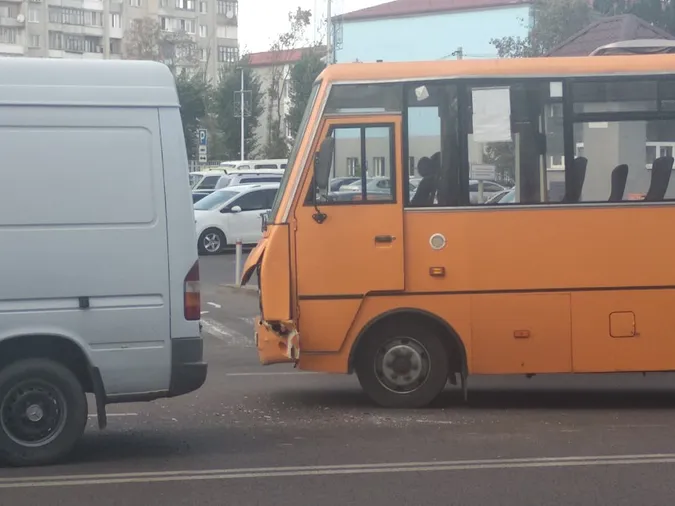 Постраждала в аварії лучанка розшукує таксиста - хоче віддячити