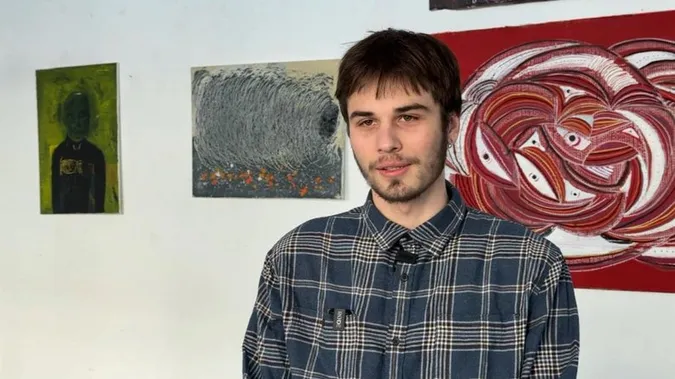 «Ляк та переляк»: у Луцьку студент-художник перетворює нічні кошмари на мистецтво (відео)