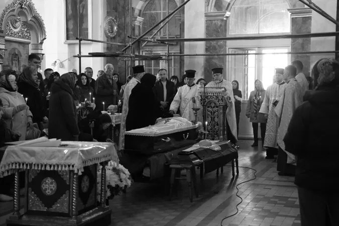 Загинув на Харківщині: у Луцьку попрощалися з Олександром Джобулдою