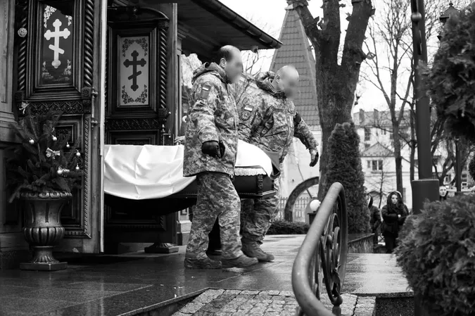 На Волині попрощалися із загиблим воїном Миколою Проскурою (фото)
