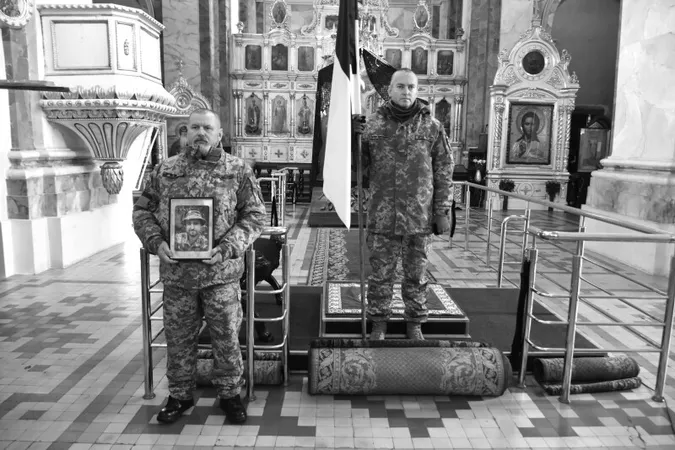 Загинув на Сумщині: у Луцьку попрощалися з Ігорем Рябушкіним (фото)