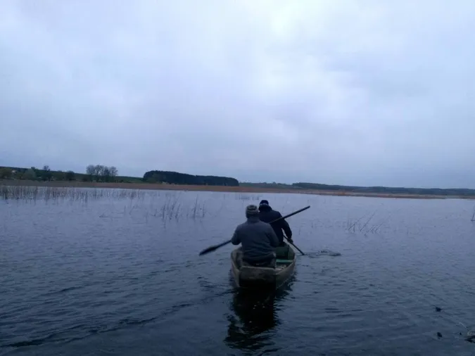 Із Хрінницького водосховища витягли 18 браконьєрських сіток