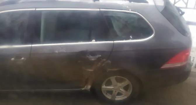У центрі Луцька тролейбус врізався у легковик (фото)