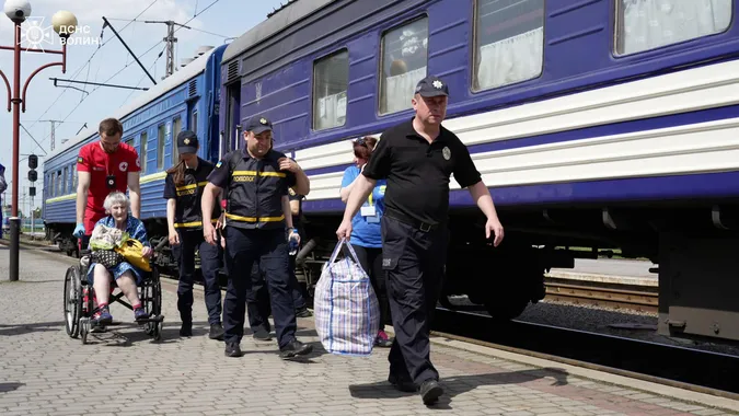 На Волинь прибув евакуаційний потяг з Донеччини (фото)