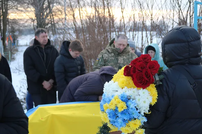На Горохівщині попрощалися із загиблим воїном Андрієм Головчуном (фото)