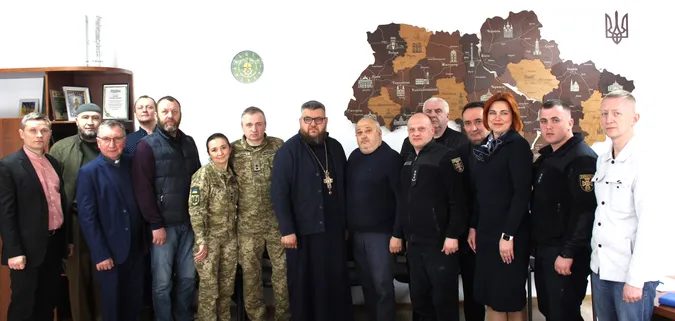 Перед Великоднем у Луцьку організували зустріч РВА, церков та ТЦК