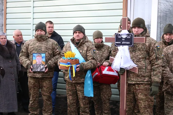 Навіки 28: у Луцькому районі попрощались з Героєм Миколою Зубом (фото)