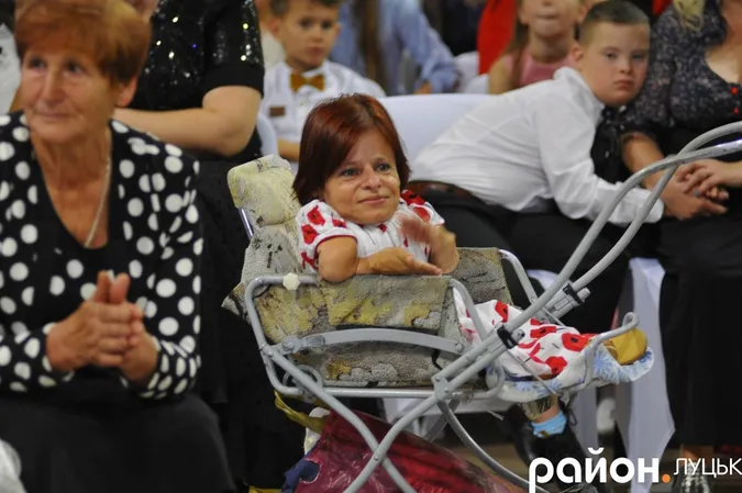 У Луцьку відбувся осінній бал з губернатором та Владом Ямою (фото)