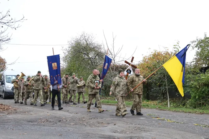 На Волині попрощалися з Героєм Віктором Бондаруком (фото)