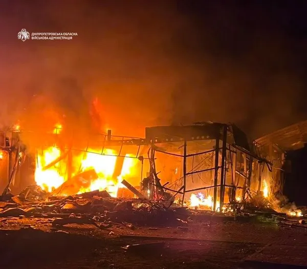 Росіяни атакували 5 заправок на Дніпропетровщині – є загибла і поранені