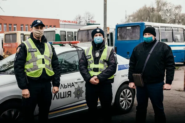 «Просто хотілося побачити патрульних», або Топ курйозних викликів у Луцьку (фото)