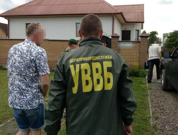 Волинянин за хабар хотів налагодити бізнес на кордоні (фото)
