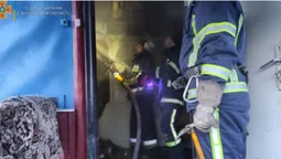 У селі під Луцьком в пожежі постраждала 11-річна дитина (фото, відео)