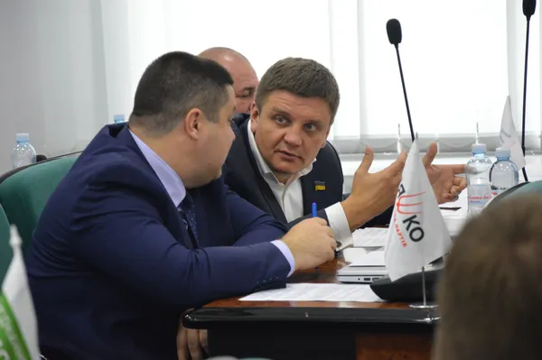 Потім Петрочук «переключився»  на свого колегу Сергія Булу