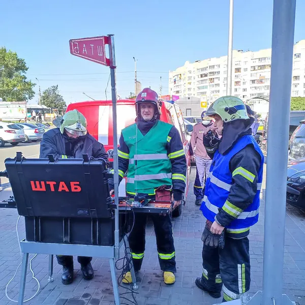 Евакуювали і рятували: у луцькому «Там Тамі» відбулися тактико-спеціальні навчання (фото, відео)
