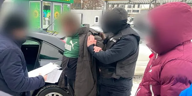 $8000 за непридатність до служби в армії: на Волині викрили організатора «схеми» (фото)