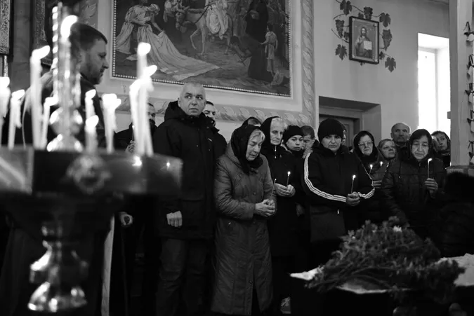Луцька громада попрощалася із померлим від поранень Романом Мельничуком (фото)