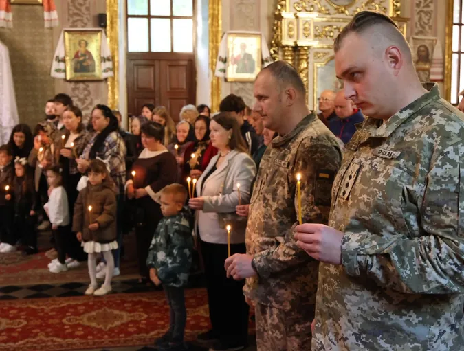 На Волині родинам полеглих прикордонників вручили державні нагороди (фото)