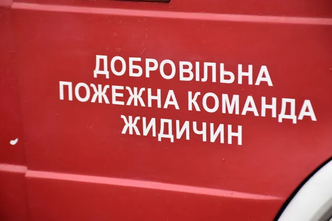 У команді є ченці: в Жидичині з'явилися пожежники-добровольці (фото)
