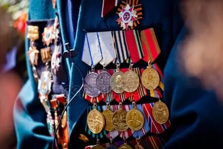 Чоловік на Волині поцупив піджак з медалями Другої світової