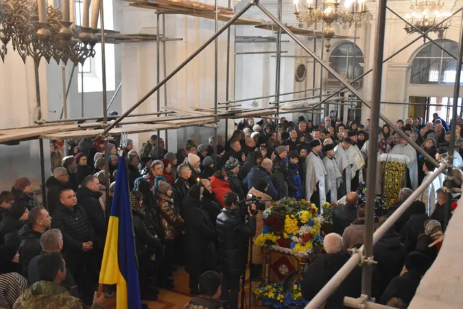 Луцьк попрощався із загиблим на Донеччині Олександром Кравчуком (фото)