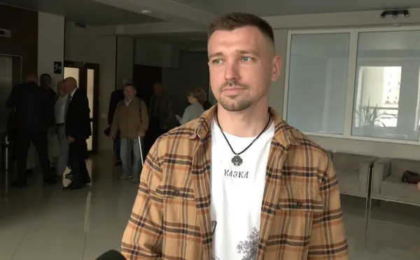 Суд виправдав ексдиректора музею-скансену в Рокинях: що відбувалось на судовому засіданні (відео)
