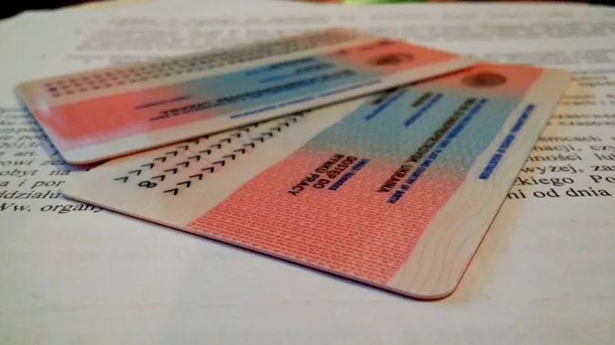 У Польщі хочуть спростити процес отримання дозволів на тимчасове проживання для українців
