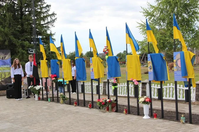 У громаді на Волині відкрили Алею Пам’яті та Слави полеглих захисників (фото)