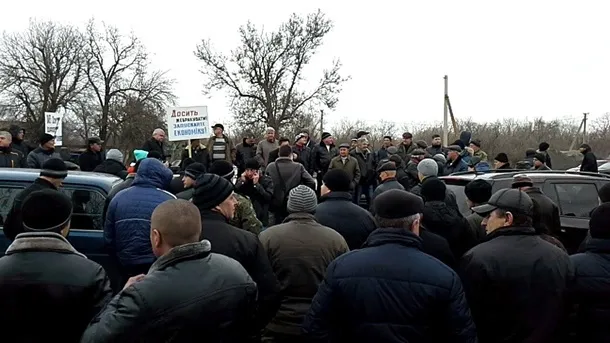 У Запорізькій області аграрії блокують трасу М-18 Харків-Сімферополь