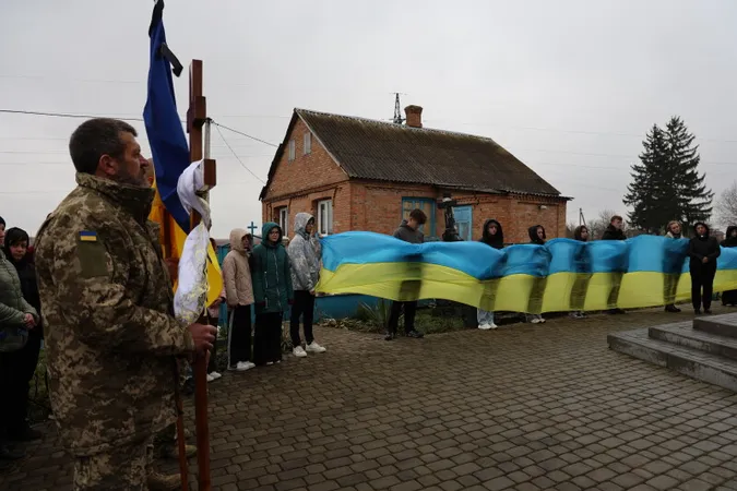 У Луцькій громаді попрощалися з полеглим Героєм Іваном Матвіюком (фото)