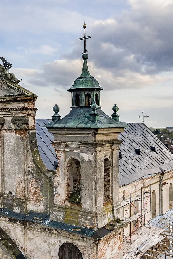 В Олиці триває реконструкція костелу (фото)