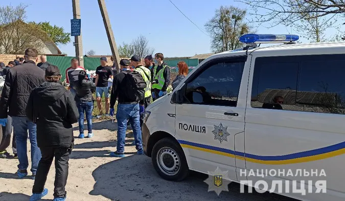 У Харкові затримали голу жінку, яка бігала містом з відрізаною головою дитини (фото 18+)