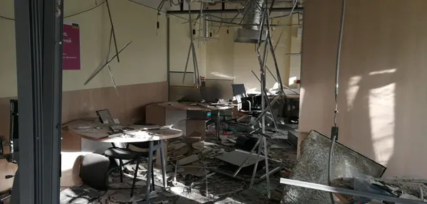 Вибух у відділенні «Ощадбанку» в Києві: вкрали «копійки», а збитків на мільйони (фото)