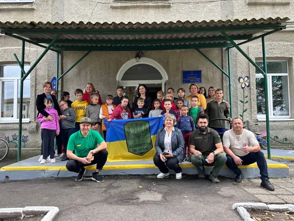 На Волині школі-інтернату передали гуманітарну допомогу (фото)