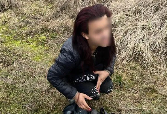 Переодягнений у жінку ухилянт намагався потрапити за кордон (фото)