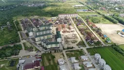 Тривоги не було: біля Львова дрон впав на будинок і вибухнув (фото)