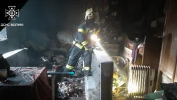 В центрі Луцька зайнялась багатоповерхівка: що відомо (фото)