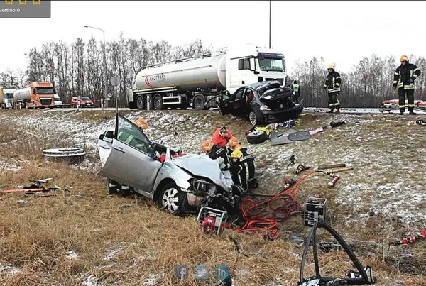 Погоня зі стріляниною: волиняни потрапили у жахливу аварію в Литві (фото)