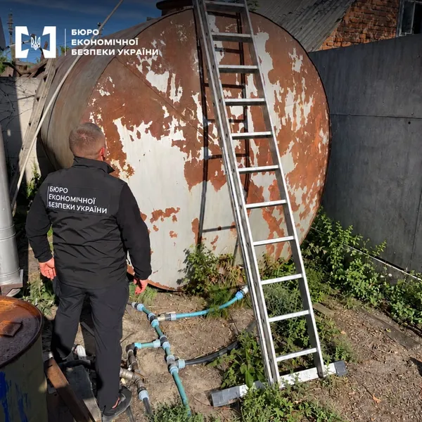 Дизель «розбавляли» газовим конденсатом: на Волині викрили нелегальний бізнес (фото)